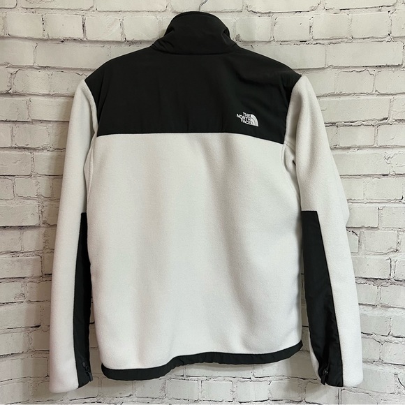 Men’s Retro Denali Hoodie - Picture 3 of 11